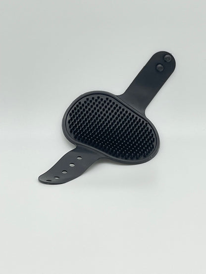 The Grooming Brush