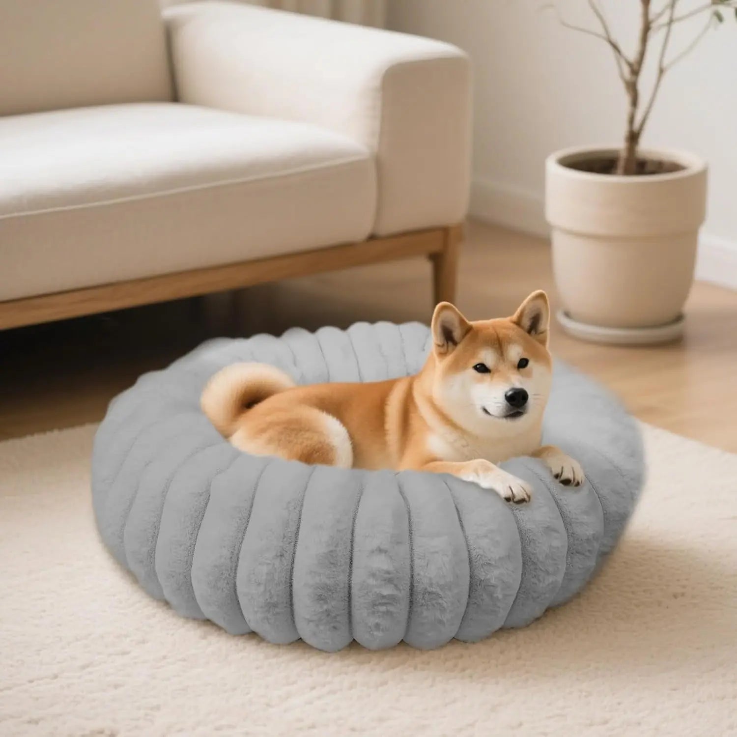 Luxury Donut Dog &amp; Cat Bed, Faux Fur Calming Pet Bed with Non-Slip Base