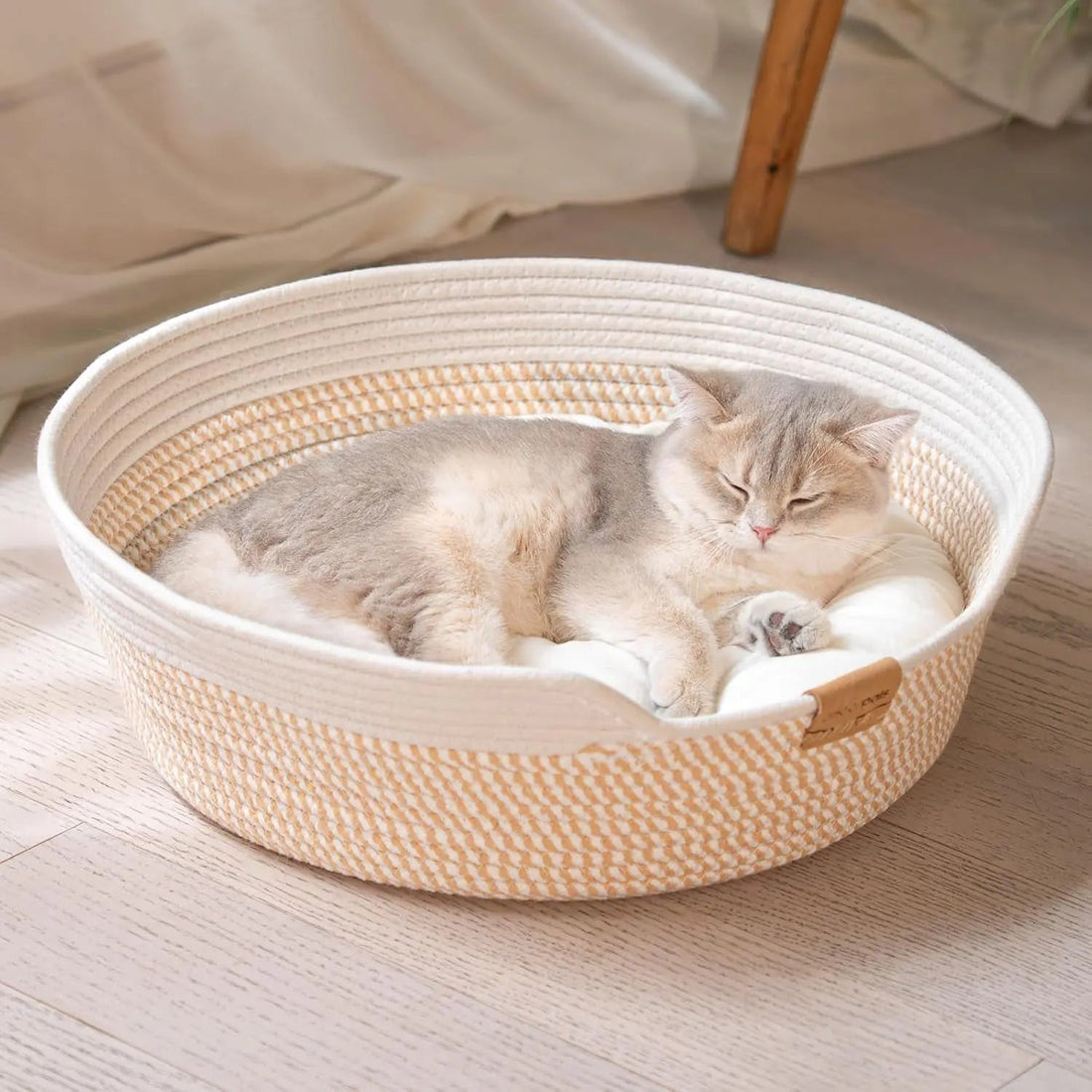Woven Cat &amp; Small Dog Bed Basket Cushion 18.5in Washable in 3 Colors