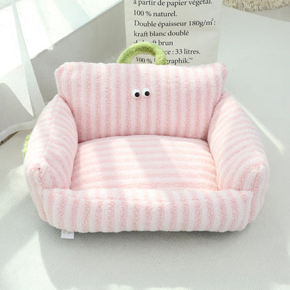 Autumn And Winter Big Eye Dog Kennel