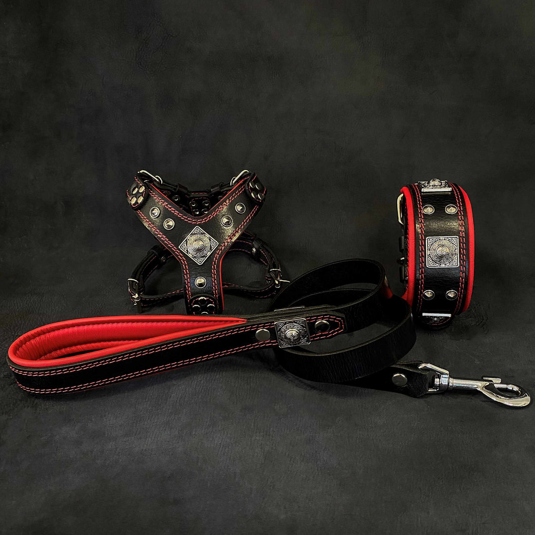 "EROS" Small to Medium dog SET - Harness - collar - lead Black&amp;Red