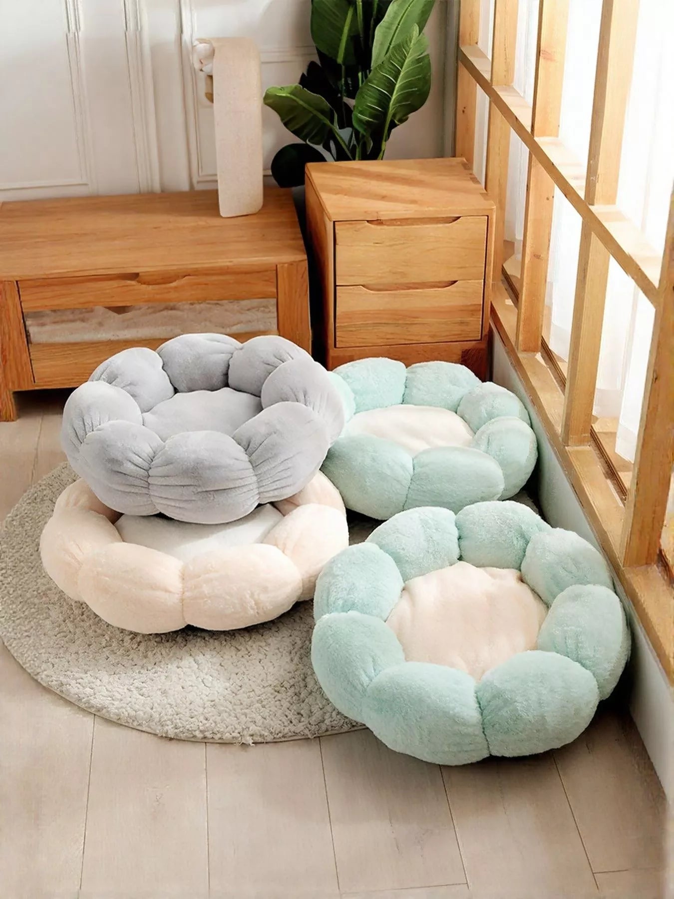 Round Plush Pet Nest with Cloud Pillow
