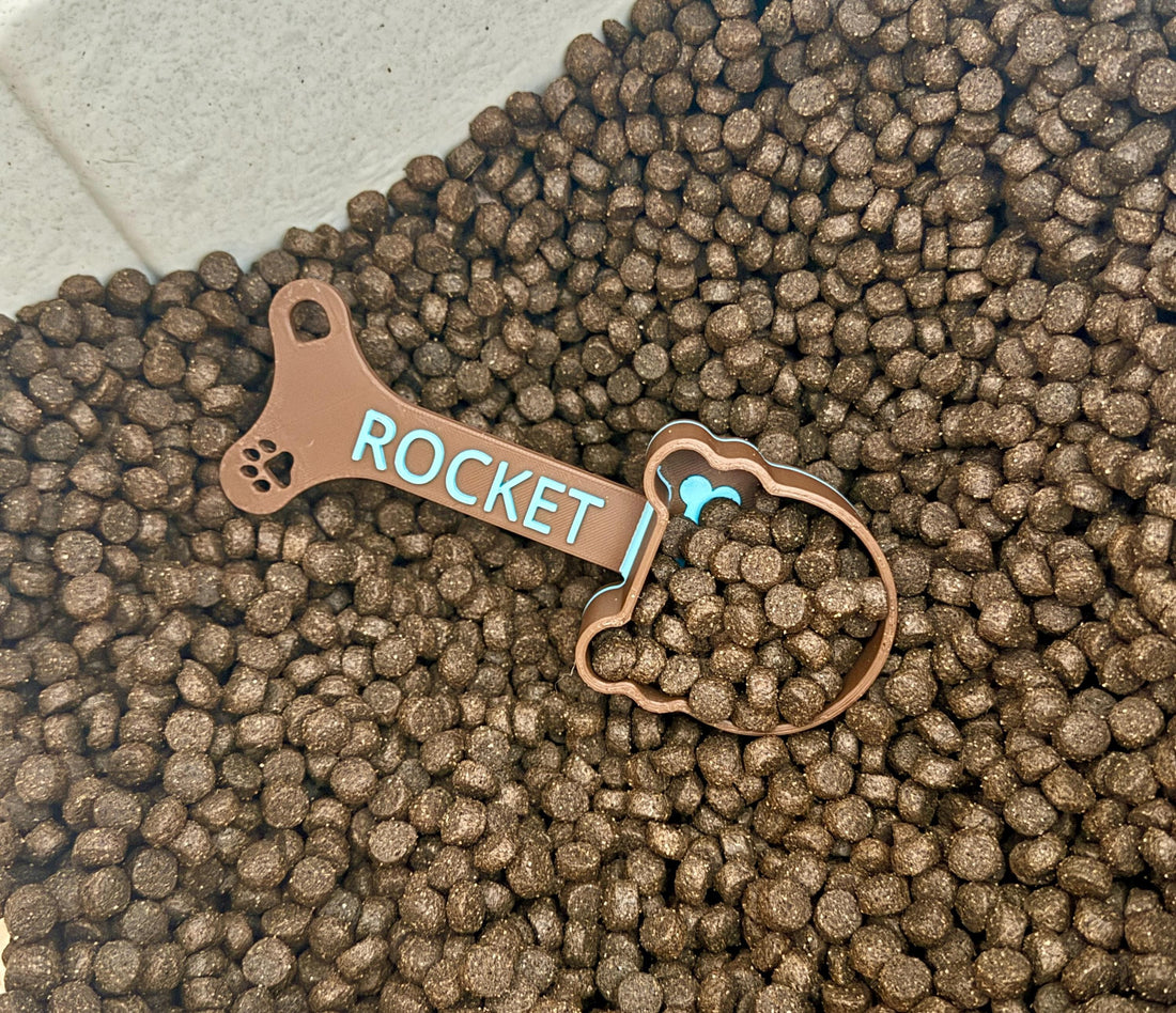 Pet Food Scoop, Personalized w/ Name, 2-Tone Colors