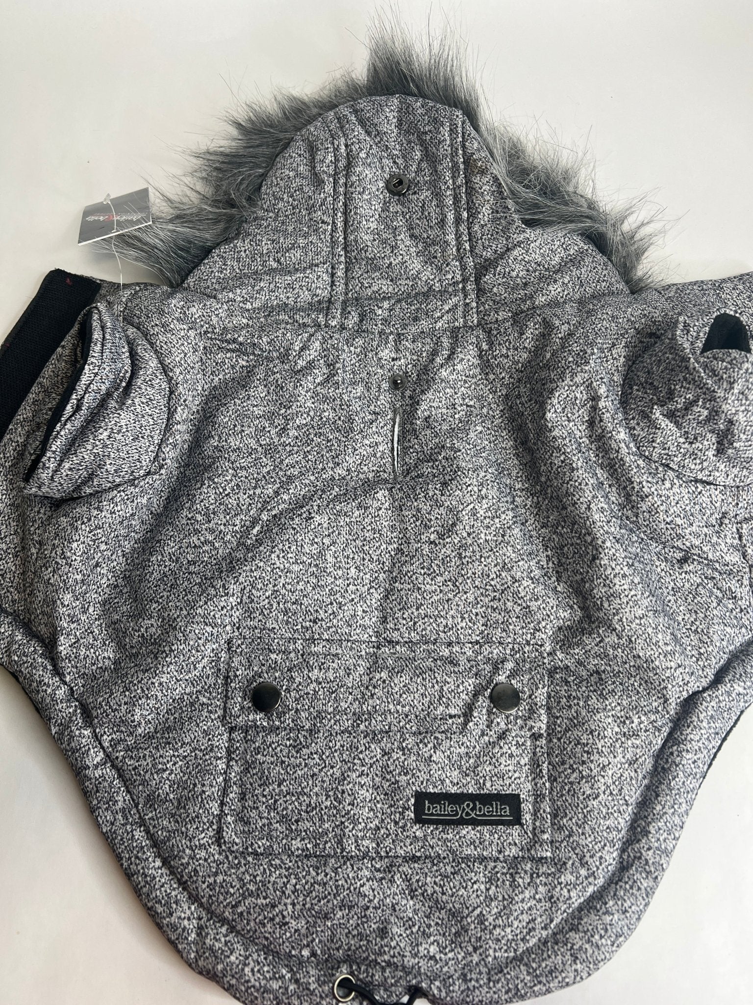 JUST $5! Bailey &amp; Bella Grey Parka with Faux Fur Trim: Small