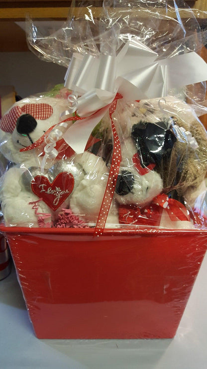 10% OFF! Puppy Love SQUEAKY Dog &amp; Puppy Gift Basket: 3 Sizes
